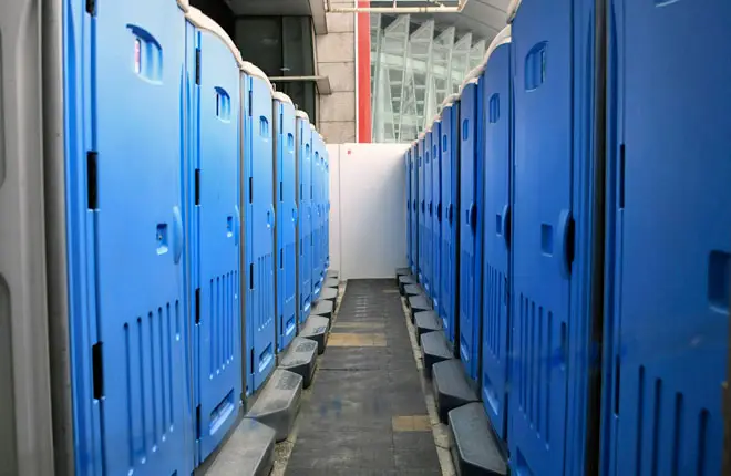 Cómo Elegir Sanitarios Portátiles para Obras de Construcción - Corporacion ALPA