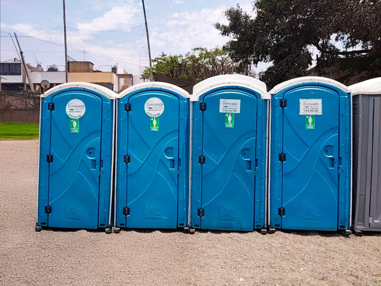 Sanitario portátil instalado con éxito